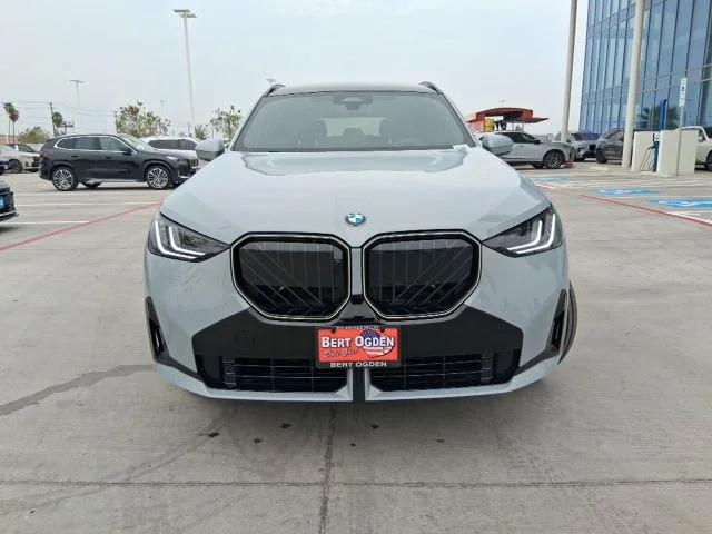 New 2026 Brooklyn Grey Metallic BMW 30 xDrive image 2