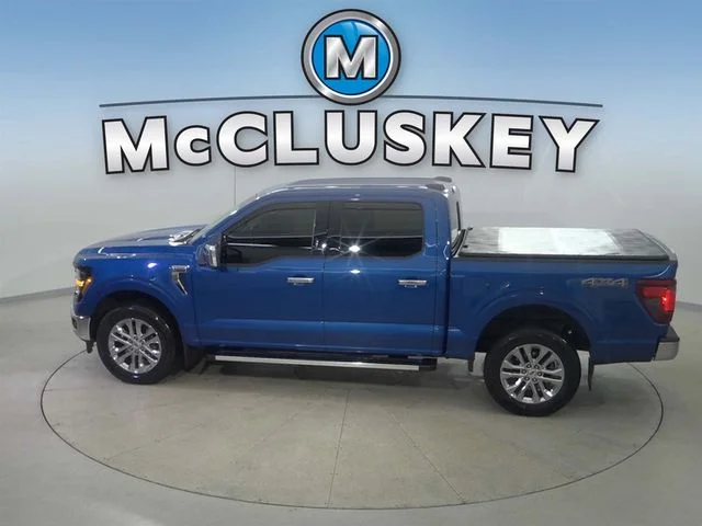 Used 2024 Blue Ford XLT image 10
