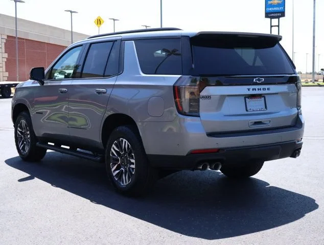2026 Chevrolet Tahoe Z71 - Photo 6