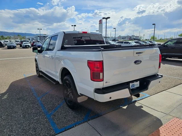 Used 2019  Ford Lariat image 8