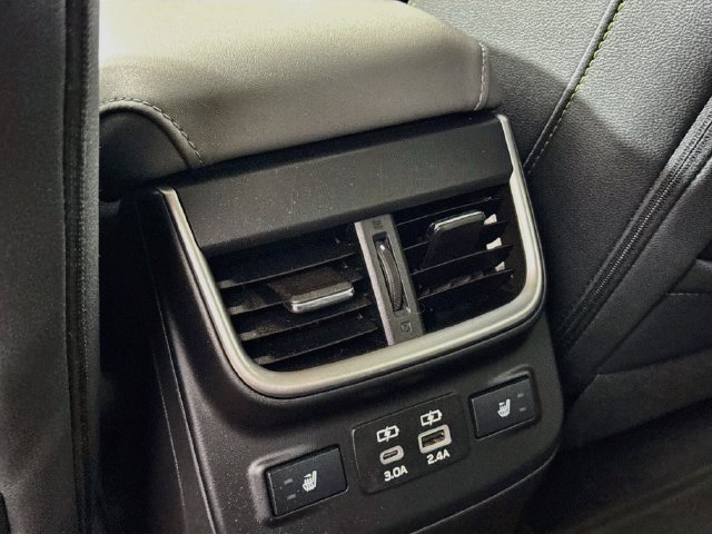 Used 2025 Green Subaru Onyx Edition XT image 35