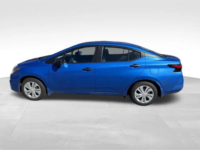 Used 2021 Blue Nissan 1.6 S image 10