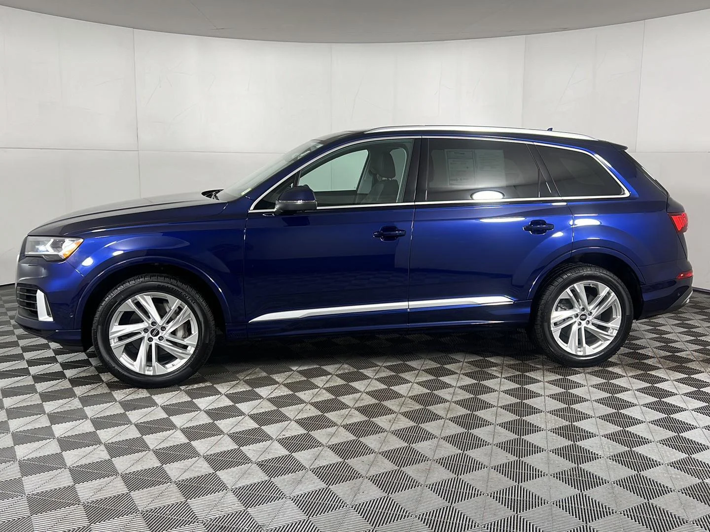Used 2023 Navarra Blue Metallic Audi Premium Plus image 6