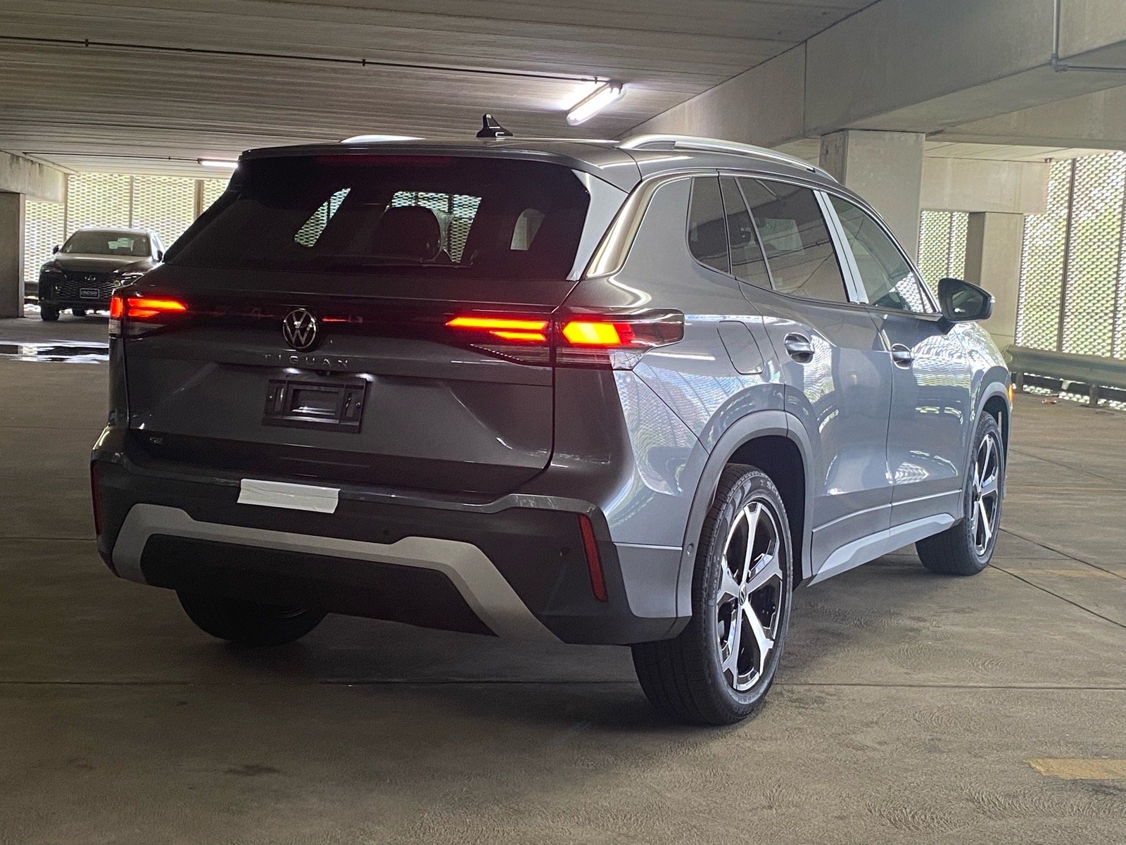 New 2026 Gray Volkswagen 2.0T SE image 3