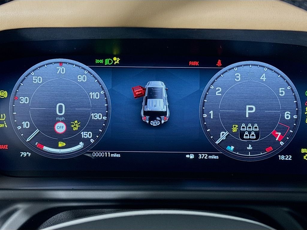 New 2026 Carpathian Grey Land Rover X-Dynamic SE image 13
