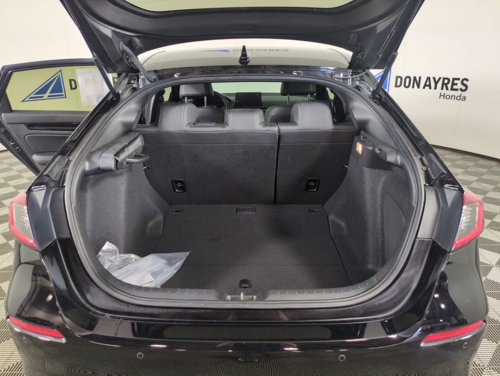 Used 2025 Crystal Black Pearl Honda Sport Touring image 22