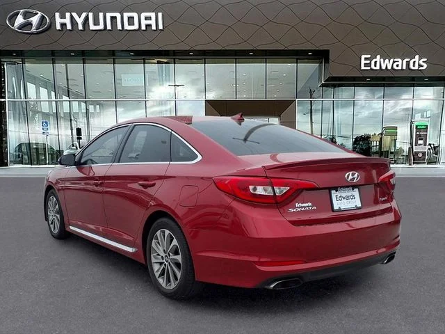 Used 2017 Red Hyundai Sport image 5