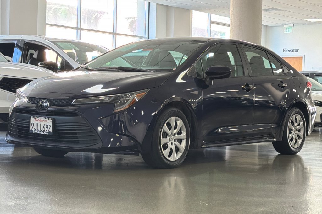 Used 2024  Toyota LE image 11