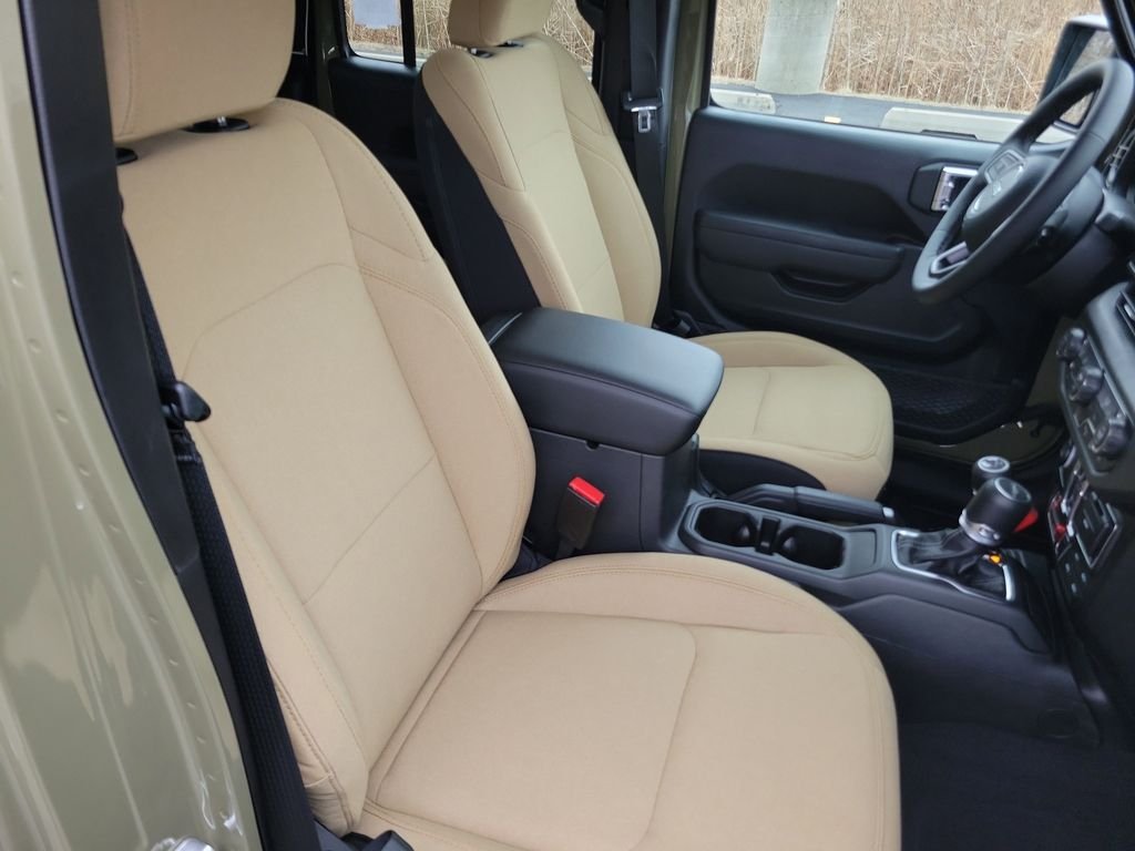 New 2026 41 Jeep Sahara image 32