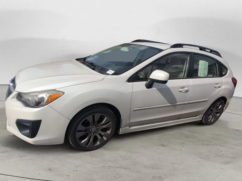 Used 2013 White Subaru 2.0i Sport Premium image 2