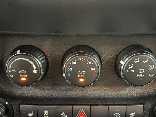 Used 2016 Gray Jeep Unlimited Sahara image 26
