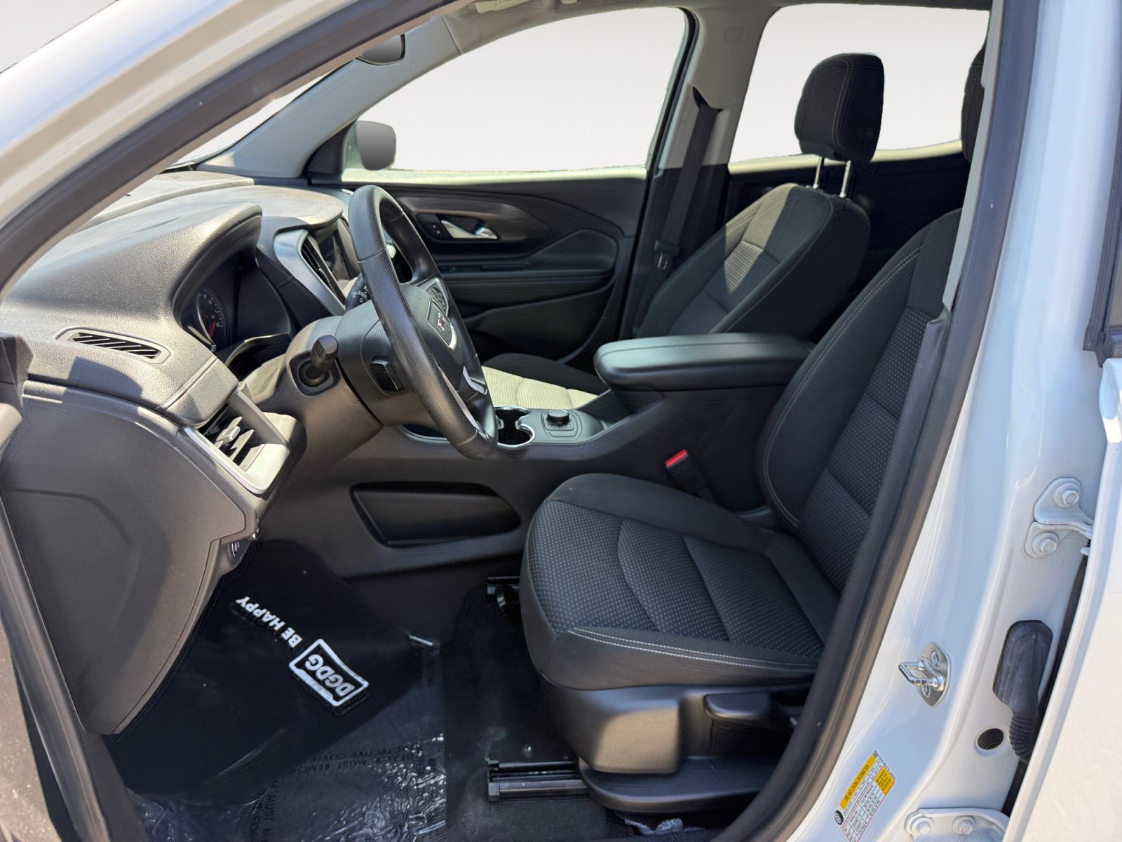 Used 2024 Summit White GMC SLE image 10