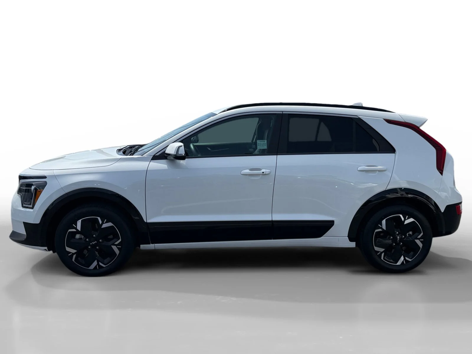 Used 2024 Kia Niro Wind with VIN KNDCR3L12R5096089 for sale in San Jose, CA