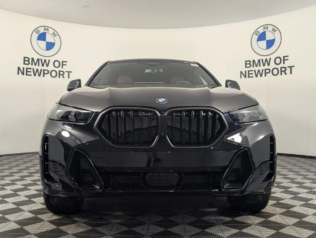 New 2027 Black Sapphire Metallic BMW xDrive40i image 4
