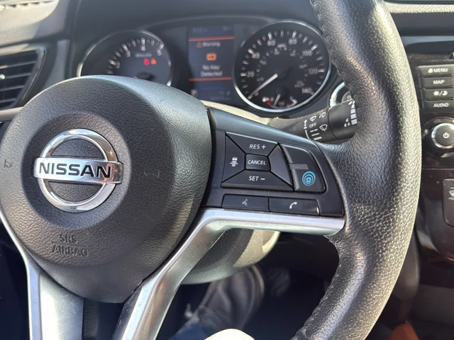Used 2019 Black Nissan SL image 15