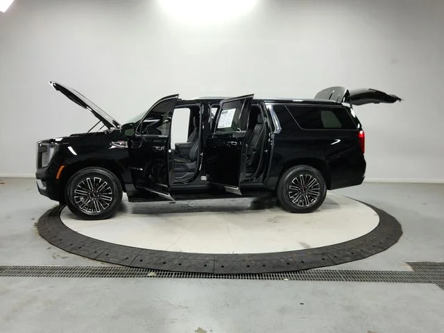 Used 2026 Black GMC Elevation image 13