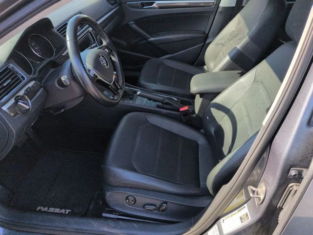 Used 2018 Gray Volkswagen 2.0T SE image 14