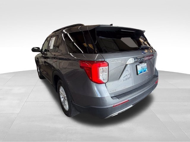 Used 2023 Gray Ford XLT image 3