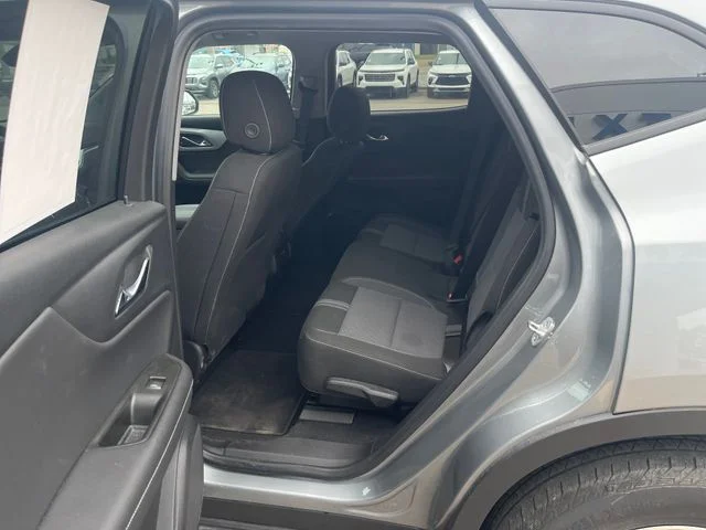 Used 2025 Gray Chevrolet LT image 25
