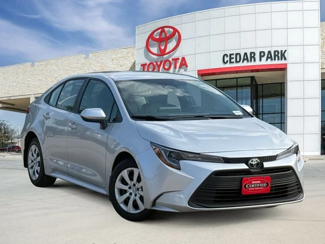 2025 Toyota Corolla LE