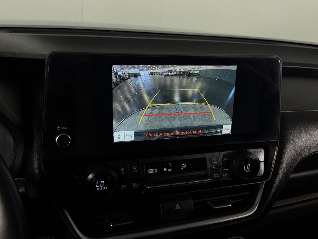 Used 2024 Cloud Toyota XLE image 17