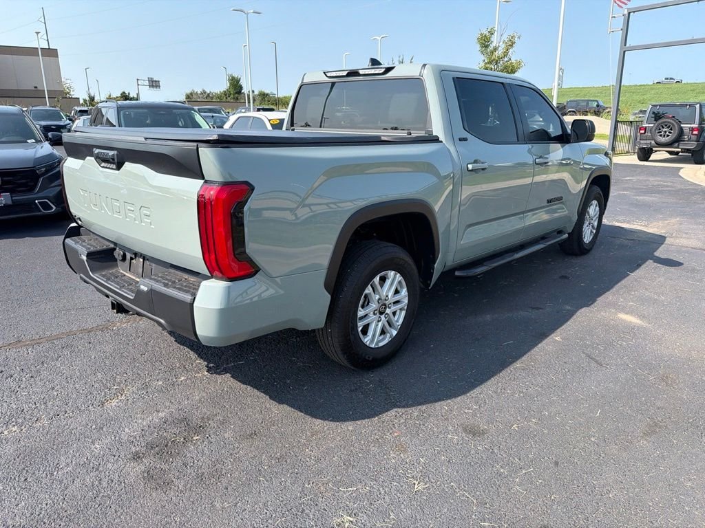 Used 2026  Toyota SR5 image 7