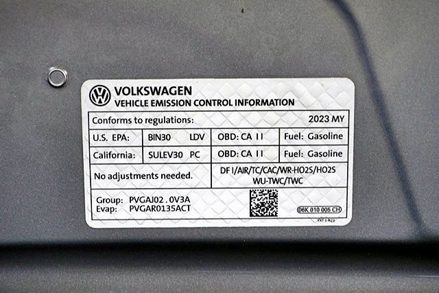 Used 2023 Silver Volkswagen 2.0T SE R-Line Black image 35