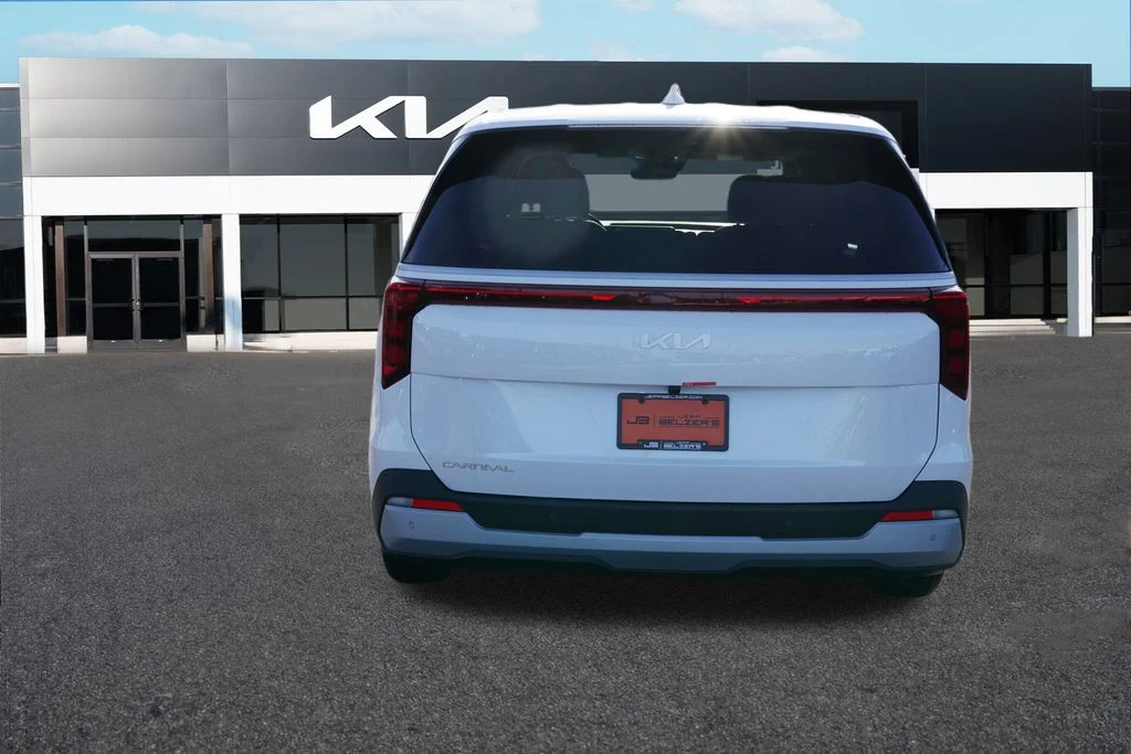 New 2026 Snow White Pearl Kia LXS image 4