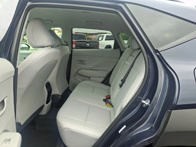 New 2027 Blue Hyundai SEL Sport image 10