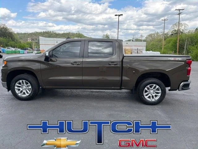 Used 2023 Harvest Bronze Metallic Chevrolet LT (2FL) image 8