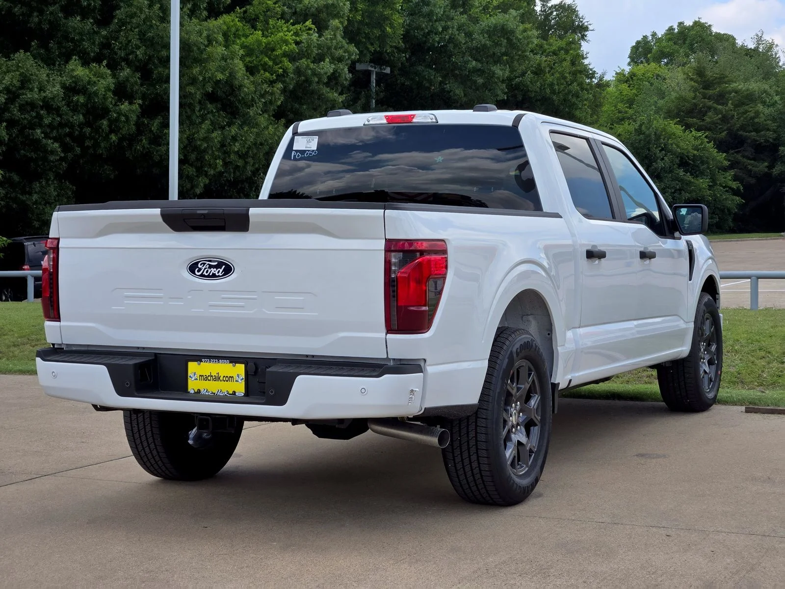 New 2026 Oxford White Ford STX® image 4