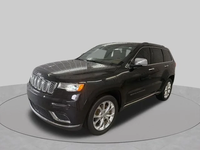 Used 2020 Diamond Black Crystal Pearlcoat Jeep Summit image 1