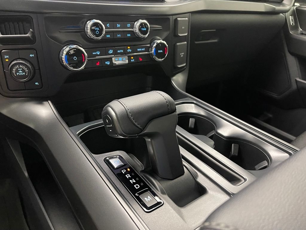 Used 2024 Black Metallic Ford XLT image 26