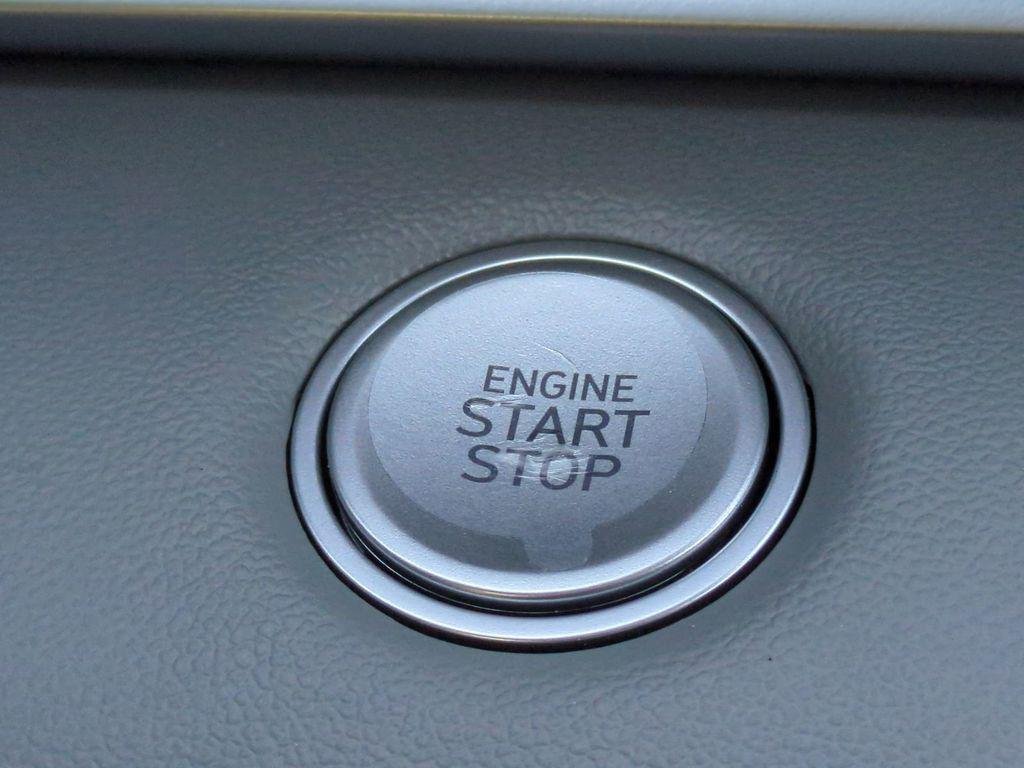 New 2026 White Hyundai SEL Sport image 31