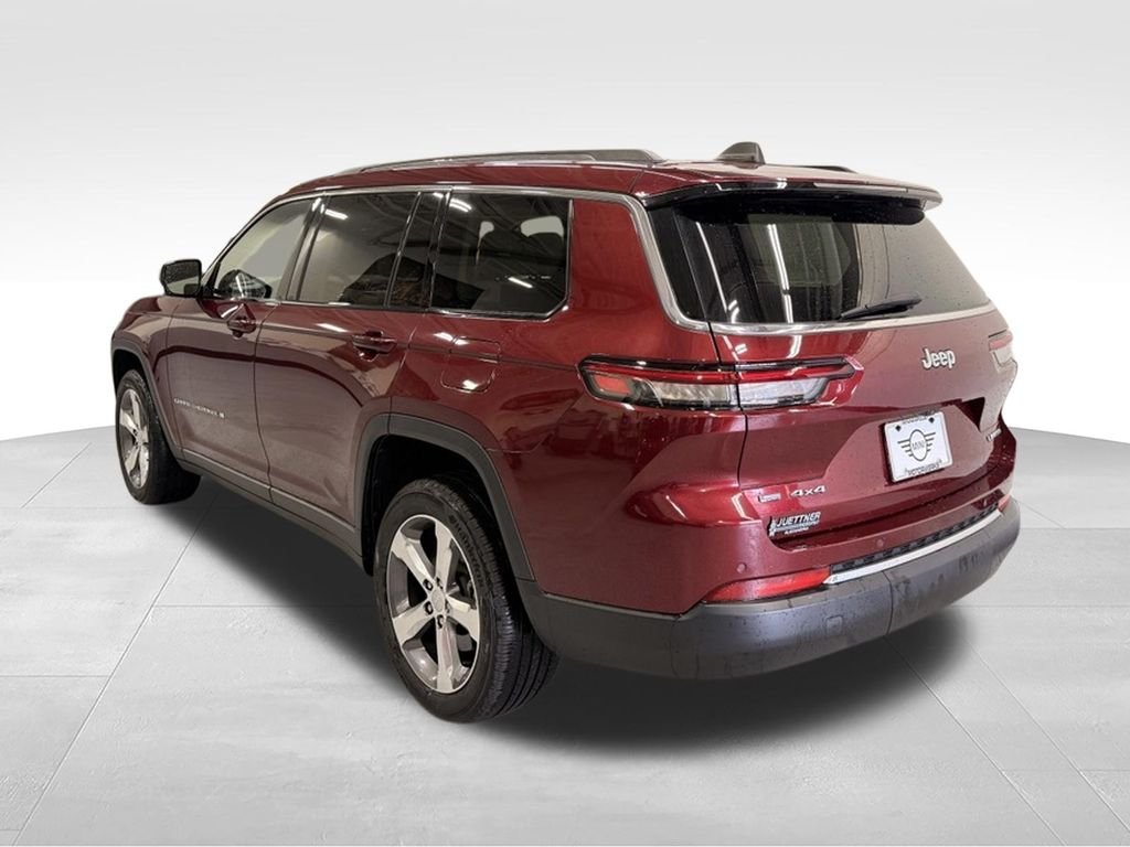 Used 2022 Red Jeep  image 3