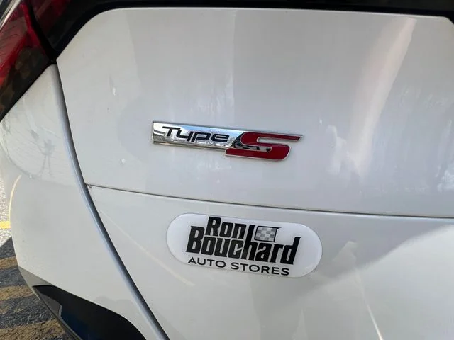 Certified Used 2024 White Acura Type S image 32
