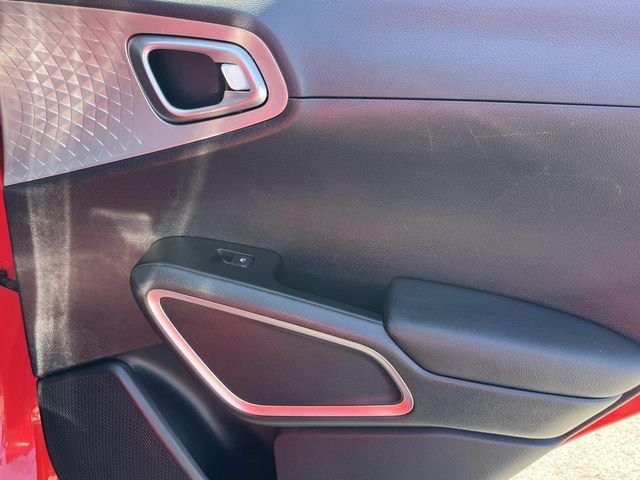 Used 2022 Red Kia LX image 20