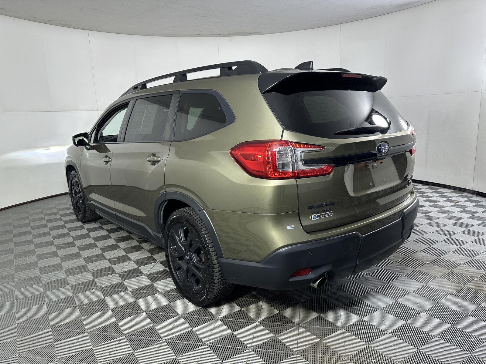 Used 2023 Autumn Green Metallic Subaru Onyx Edition Limited image 15