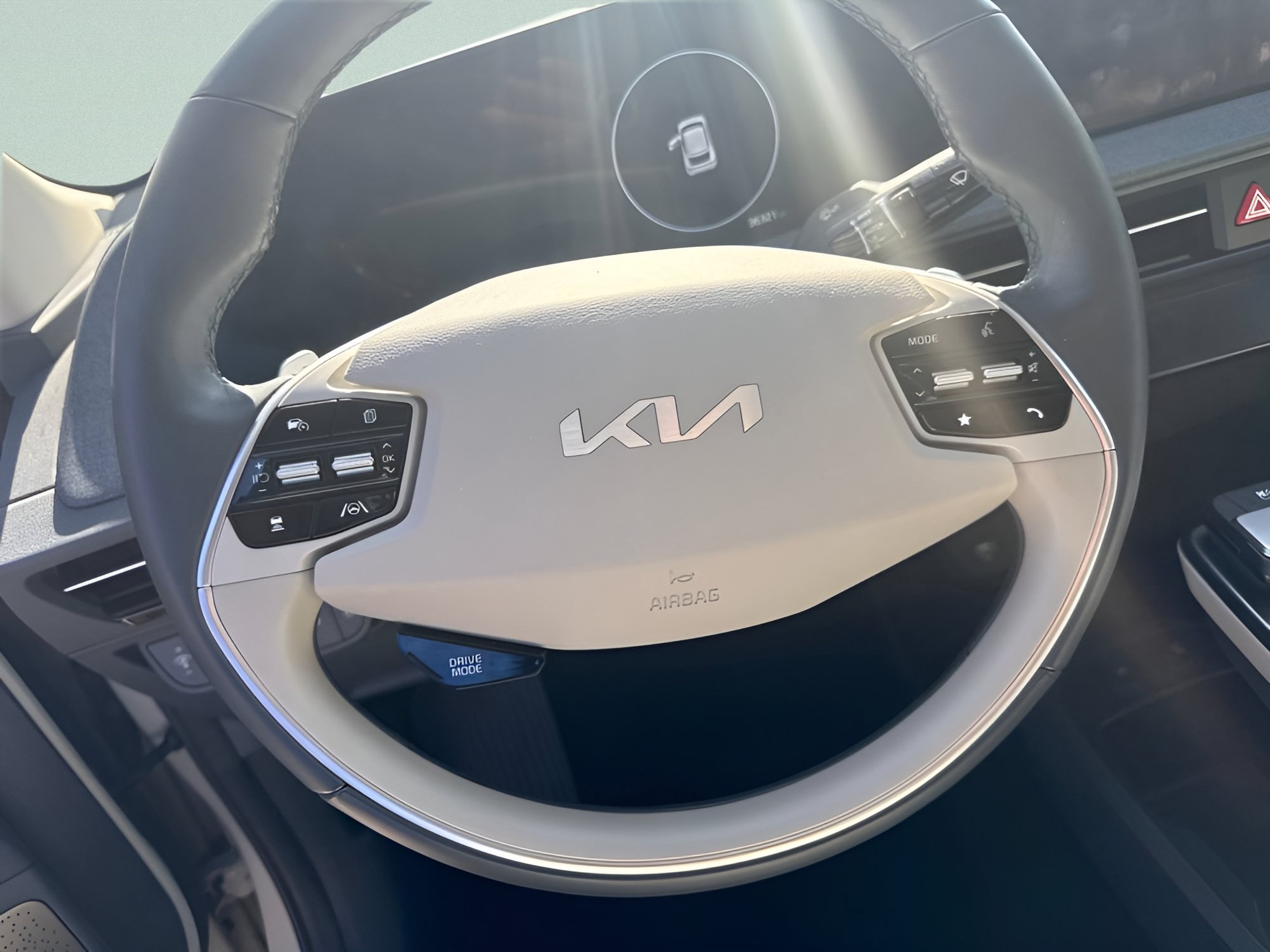 Used 2023 Glacier Kia Wind image 22