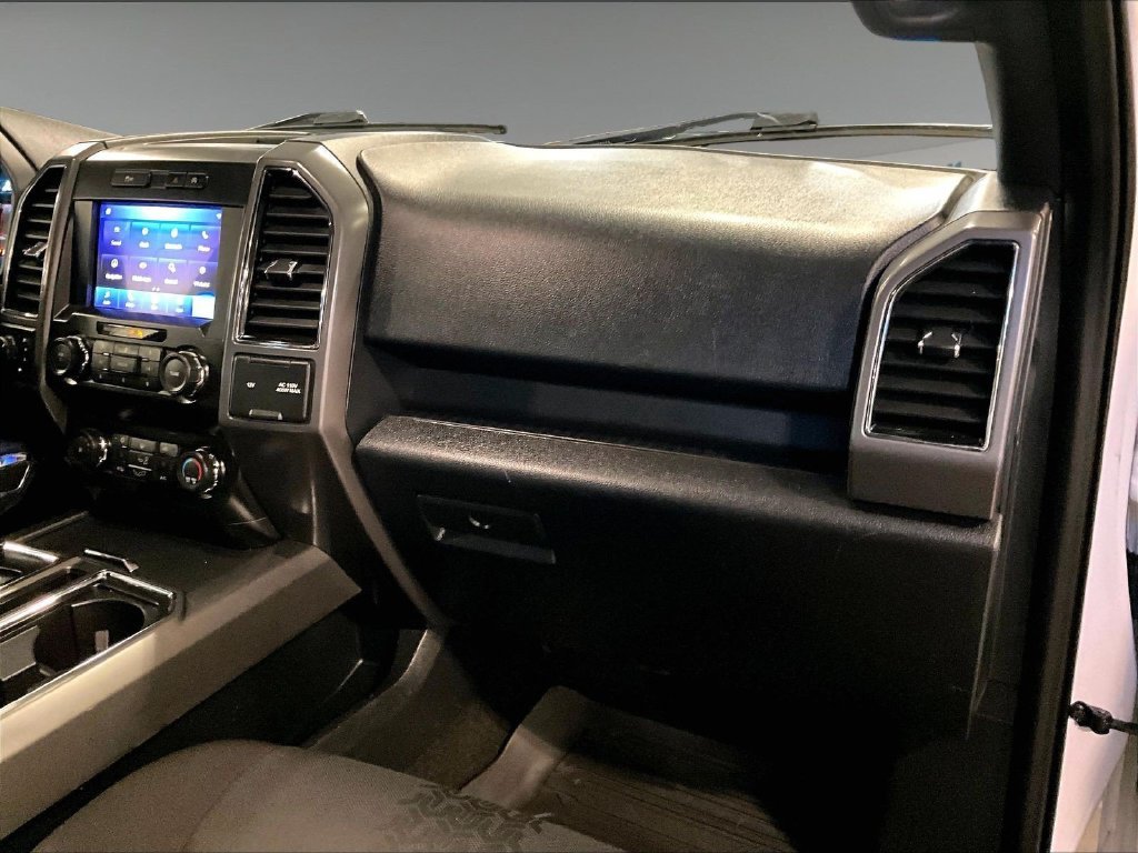 Used 2020 White Ford XLT image 13