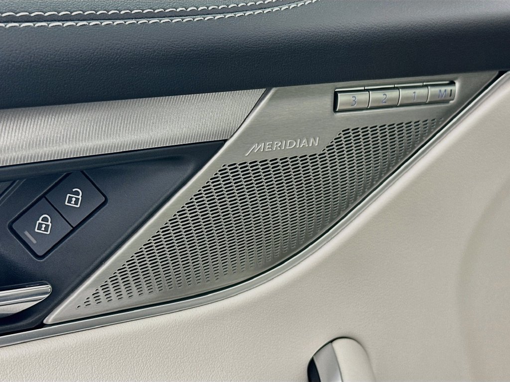 2026 Jaguar F-Pace R-Dynamic S - Photo 19
