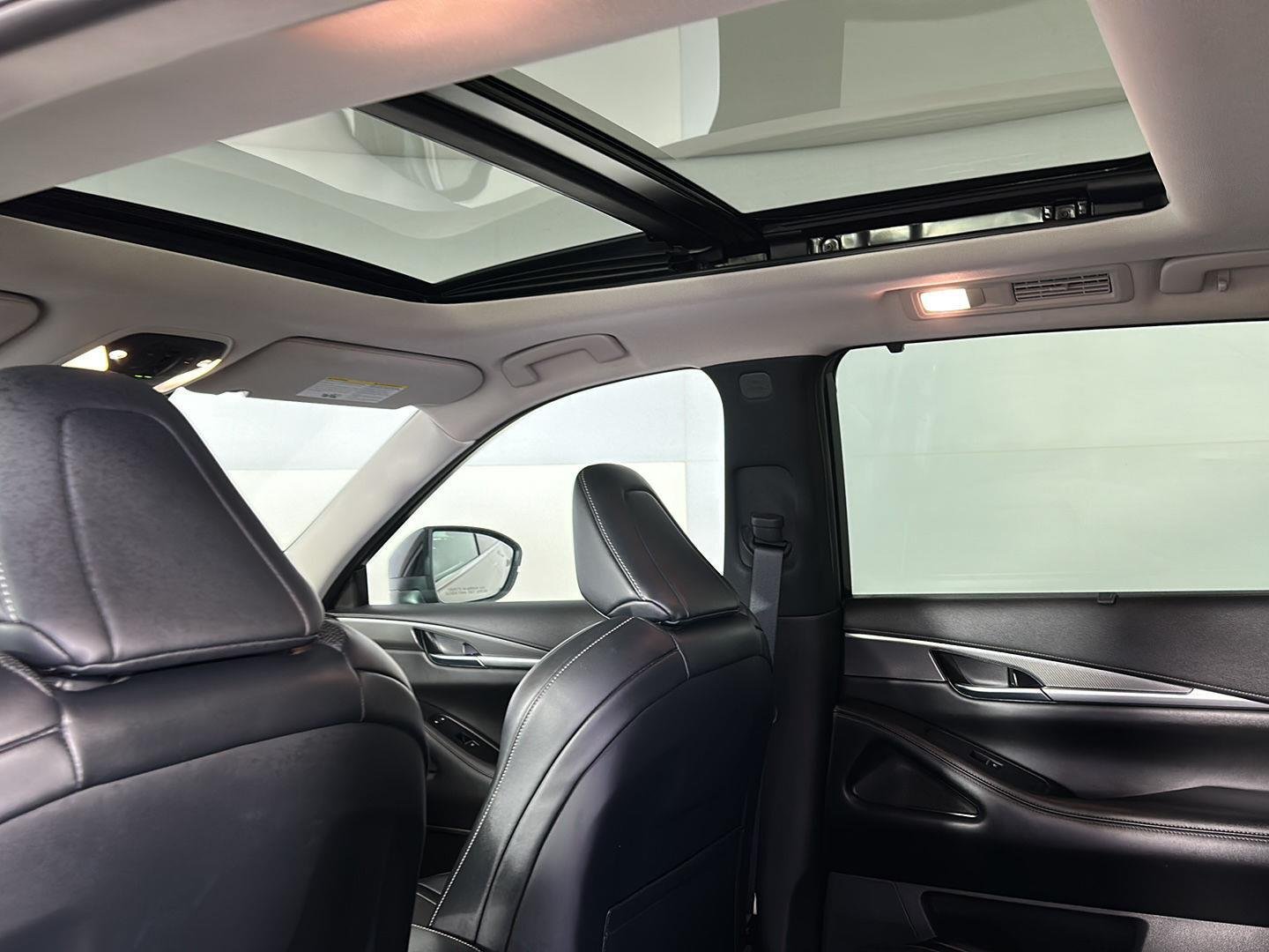 Used 2023 Warm Titanium INFINITI LUXE image 22