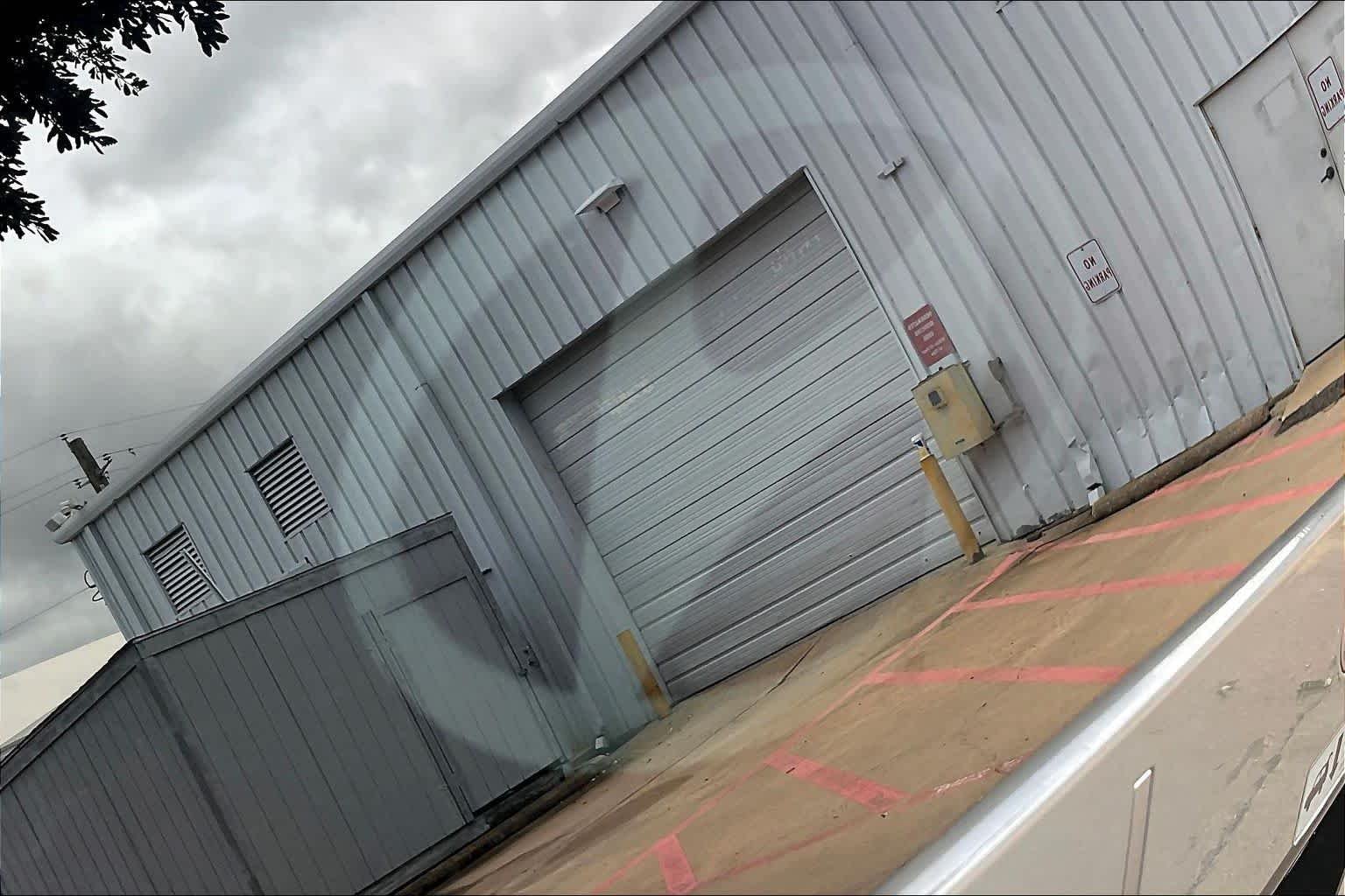 Used 2026 Cyber Gray Hyundai SEL image 30