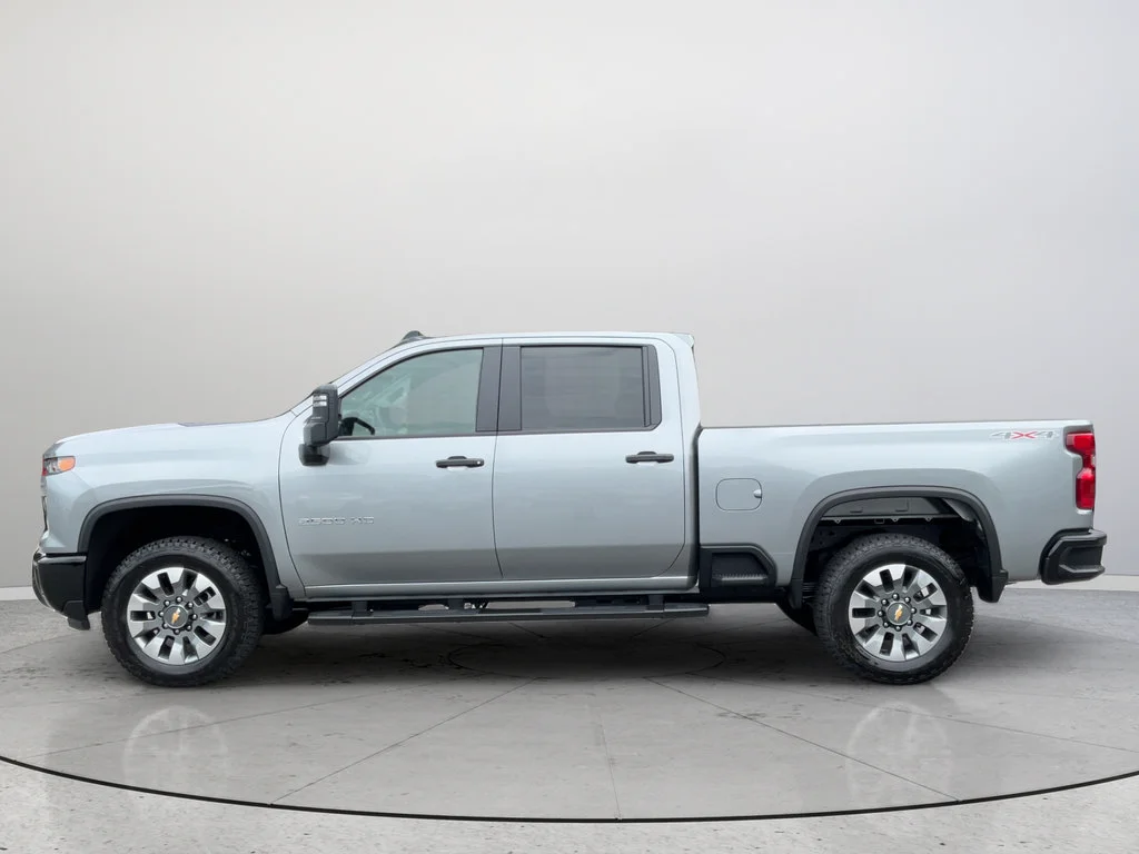 2026 Chevrolet Silverado 2500 HD Custom - Photo 8