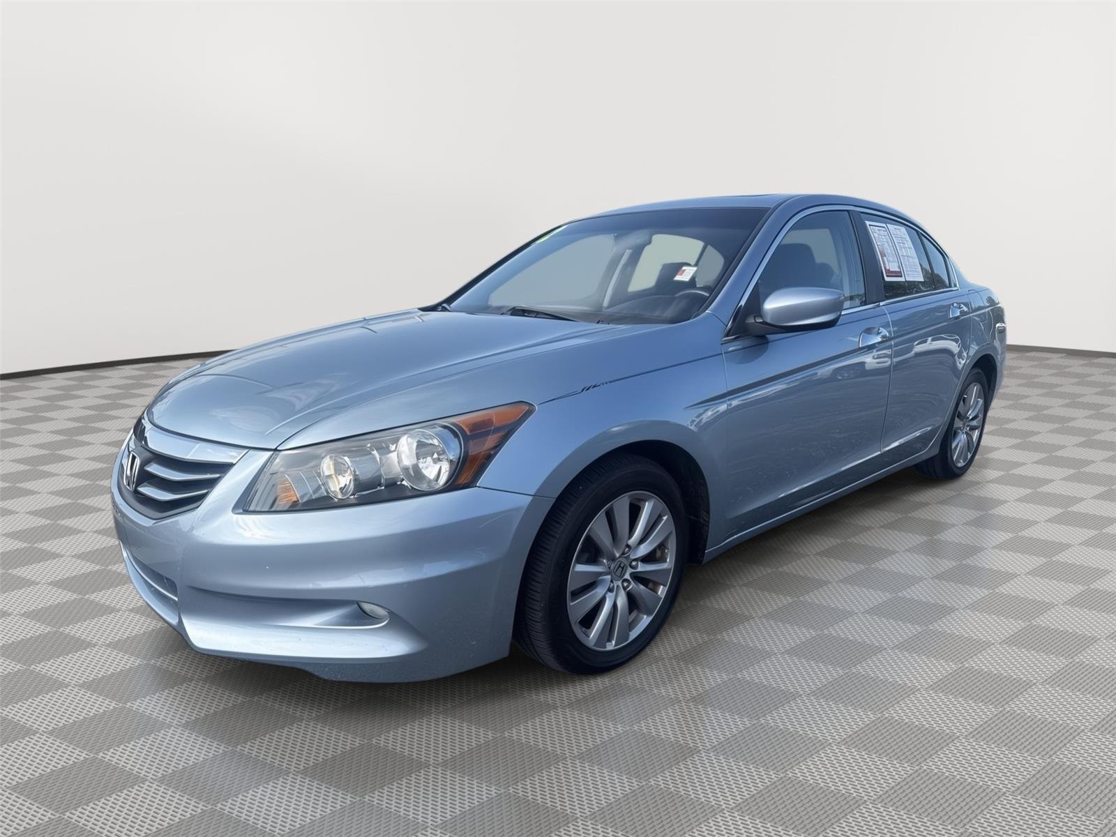 Used 2012 Honda Accord EX-L V6 with VIN 1HGCP3F86CA018185 for sale in Kansas City