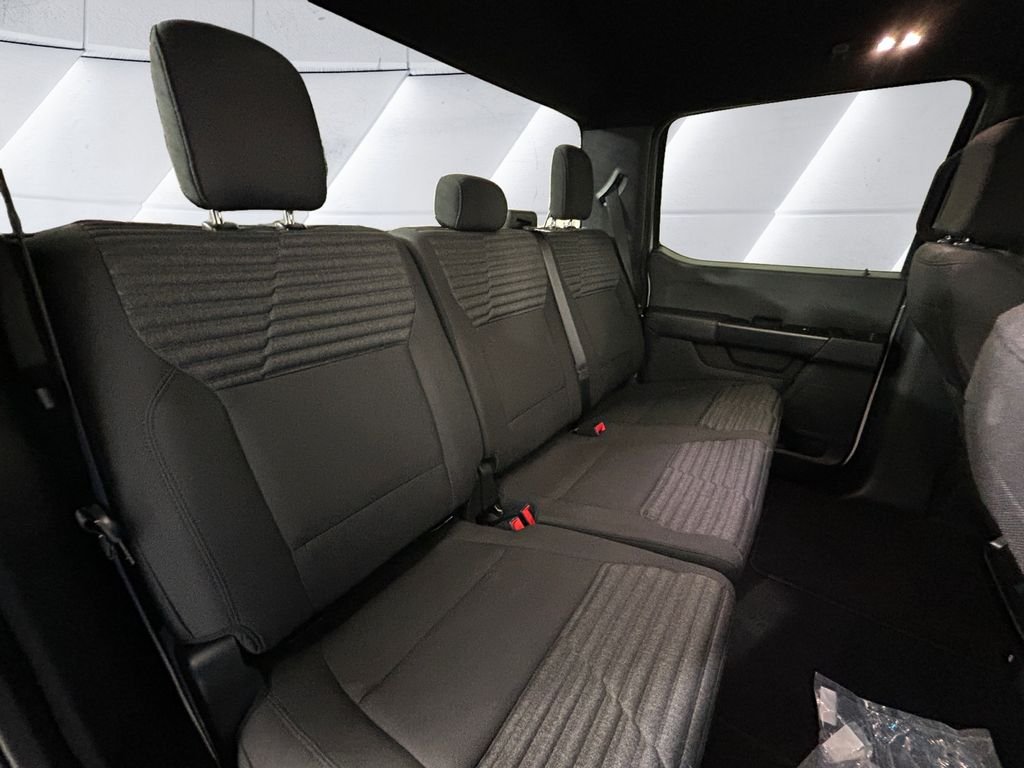Used 2023 White Ford XL image 16