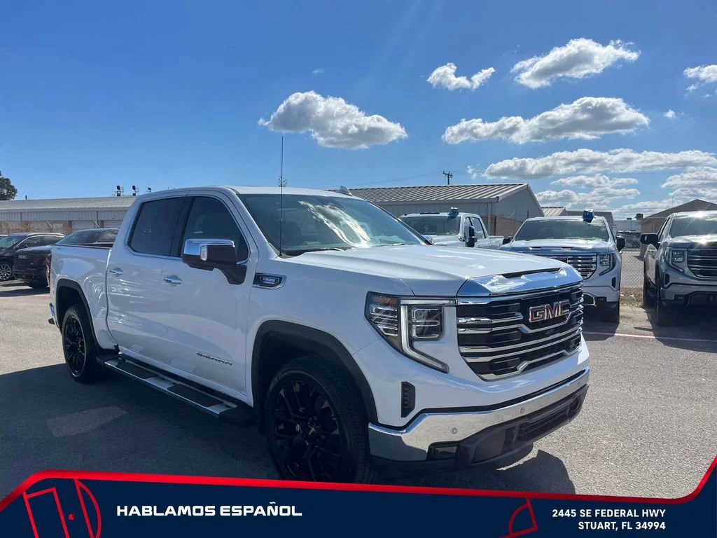 New 2026 Summit White GMC SLT image 2