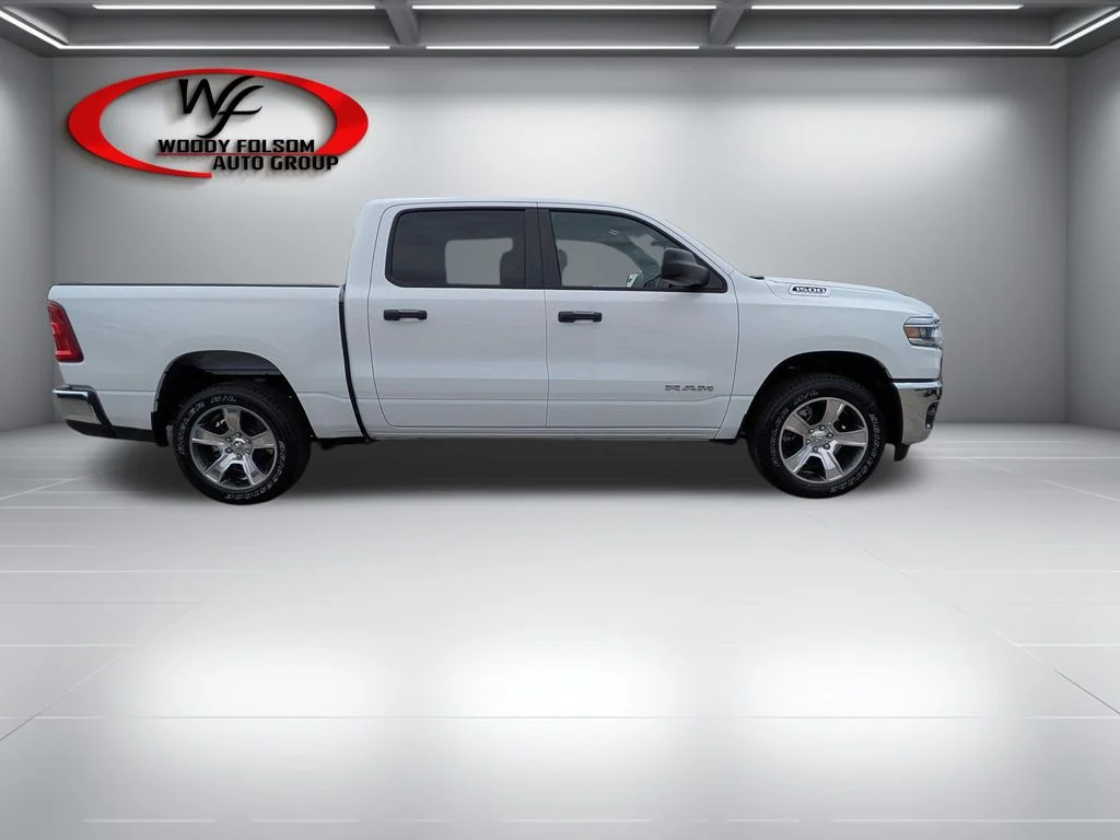 New 2026 Bright White Clear-Coat Exterior Paint RAM Tradesman image 3