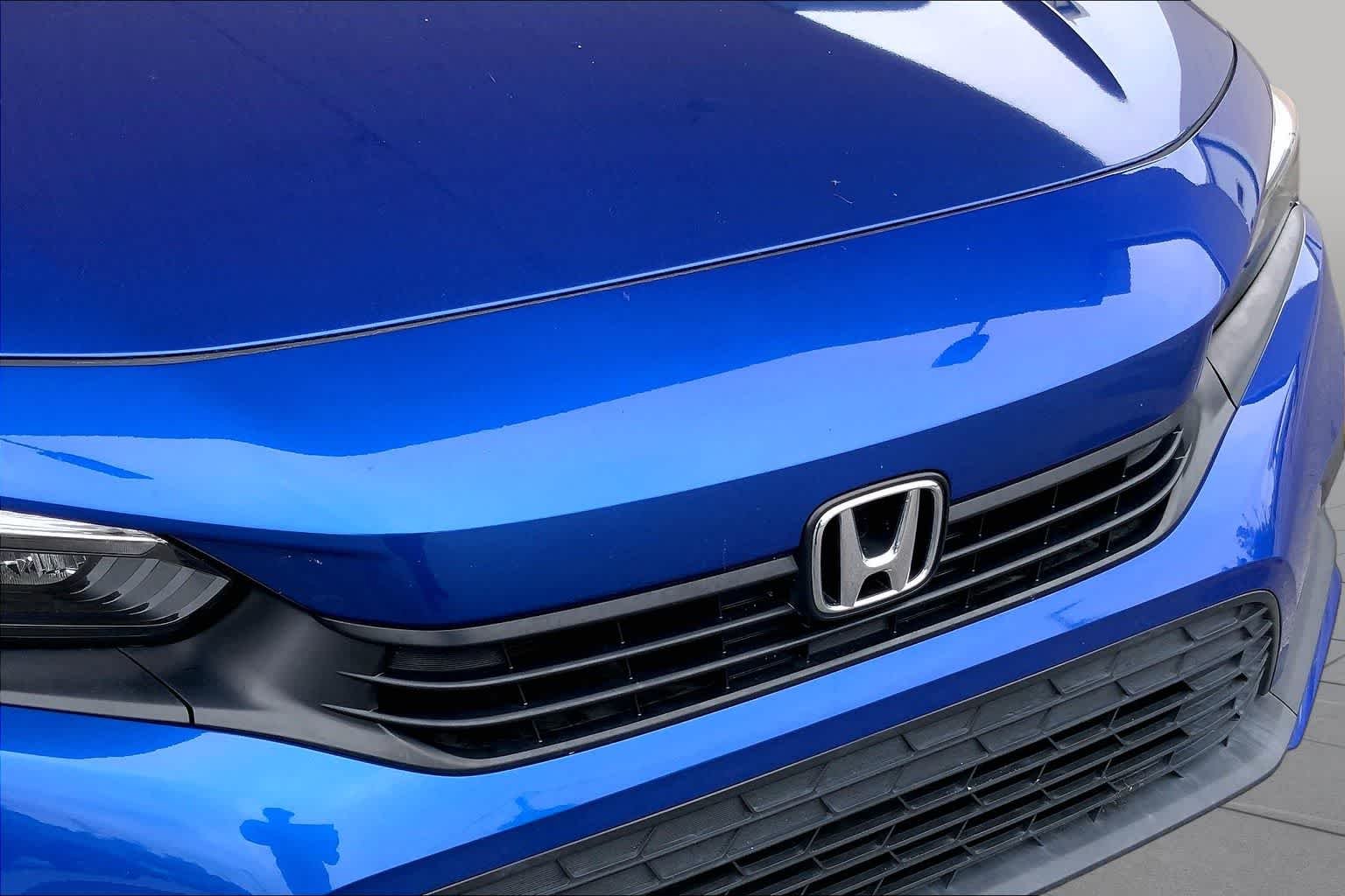 Used 2024 Aegean Blue Metallic Honda EX image 32