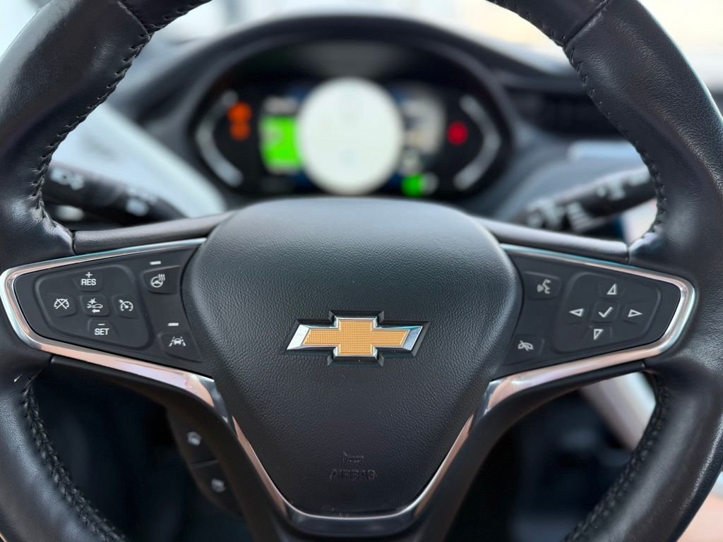 Used 2020 Blue Chevrolet LT image 13